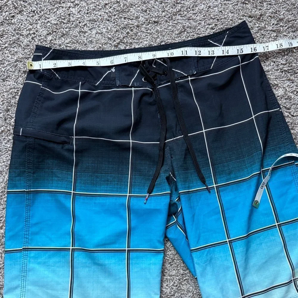 Quicksilver Blue & Black Window Payne Board Shorts